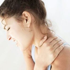 Dor intensa na osteocondrose da coluna cervical